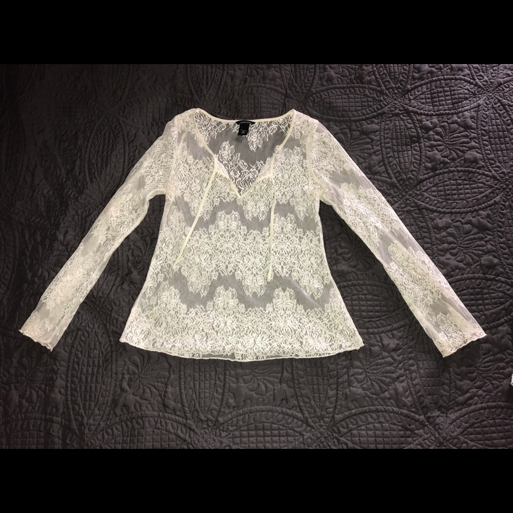 Moda Lace Tunic Top - Picture 3 of 3